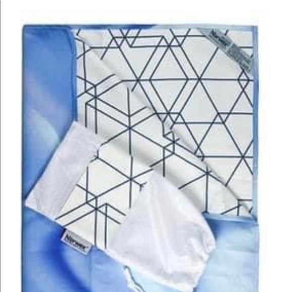 NO LONGER AVAILABLE - Picture 1 of 2